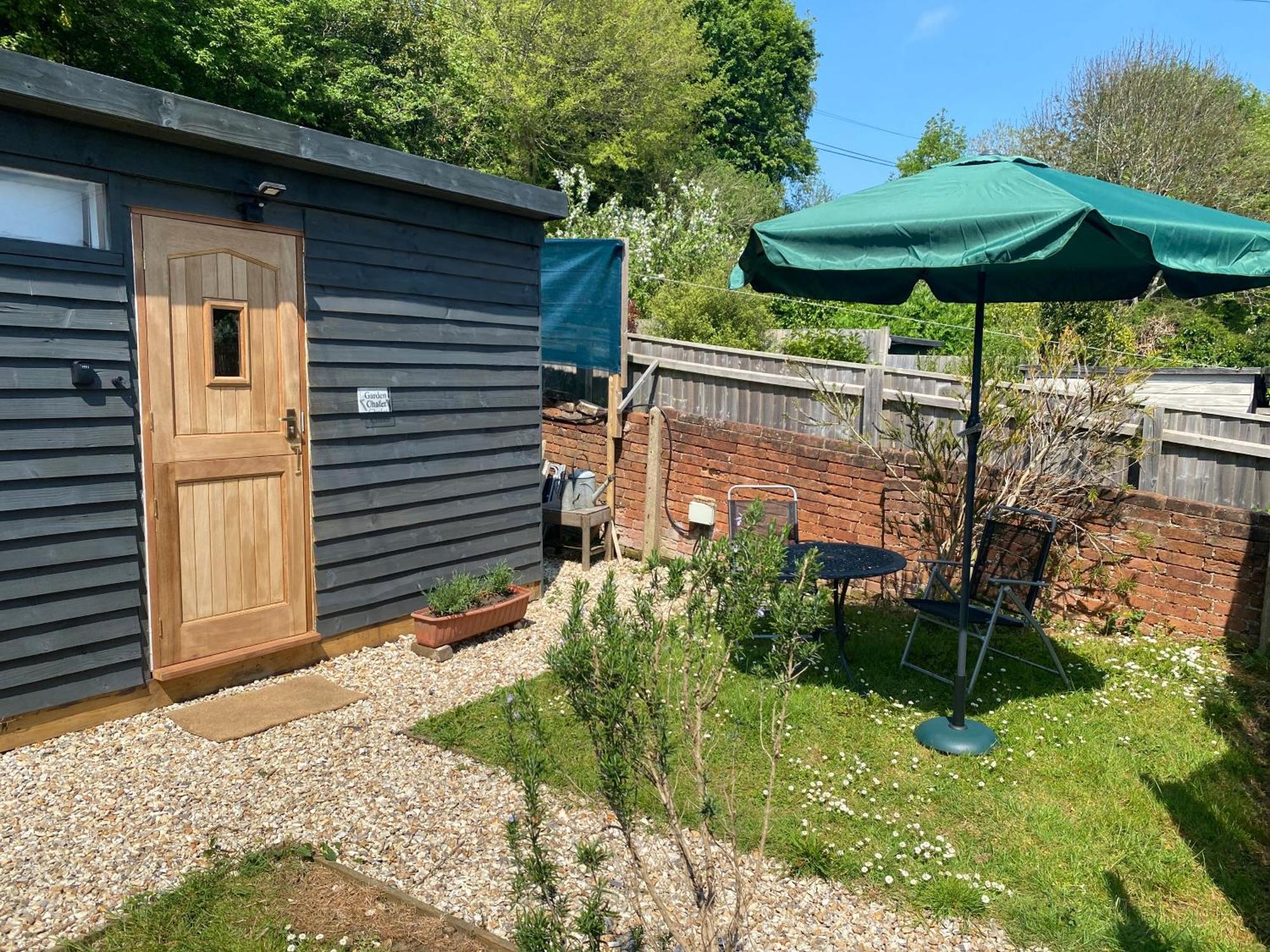 Bridport Garden Suite Esterno foto